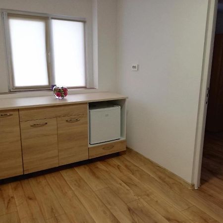 Pensiunea Eden House 크라이오바 외부 사진
