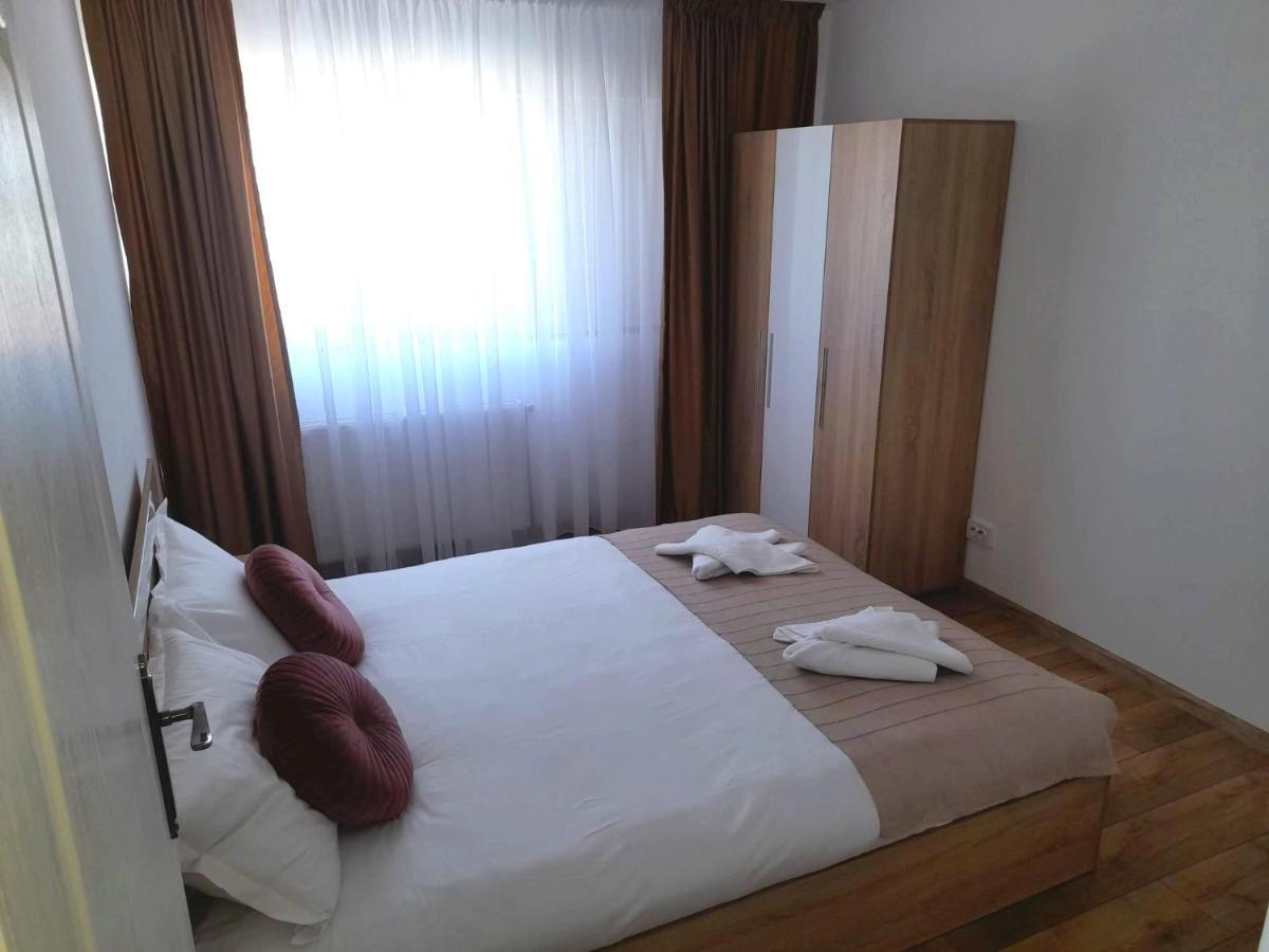 Pensiunea Eden House 크라이오바 외부 사진